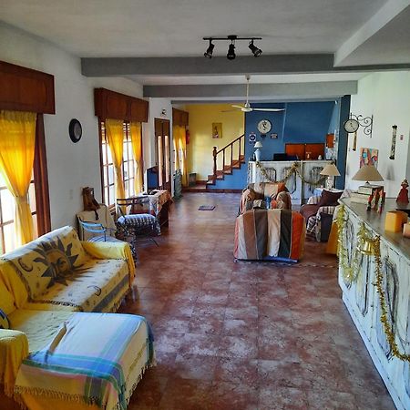 Posada De La Villa Villa Gesell Eksteriør billede
