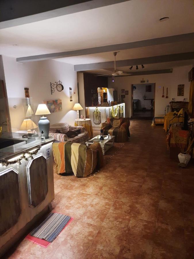 Posada De La Villa Villa Gesell Eksteriør billede