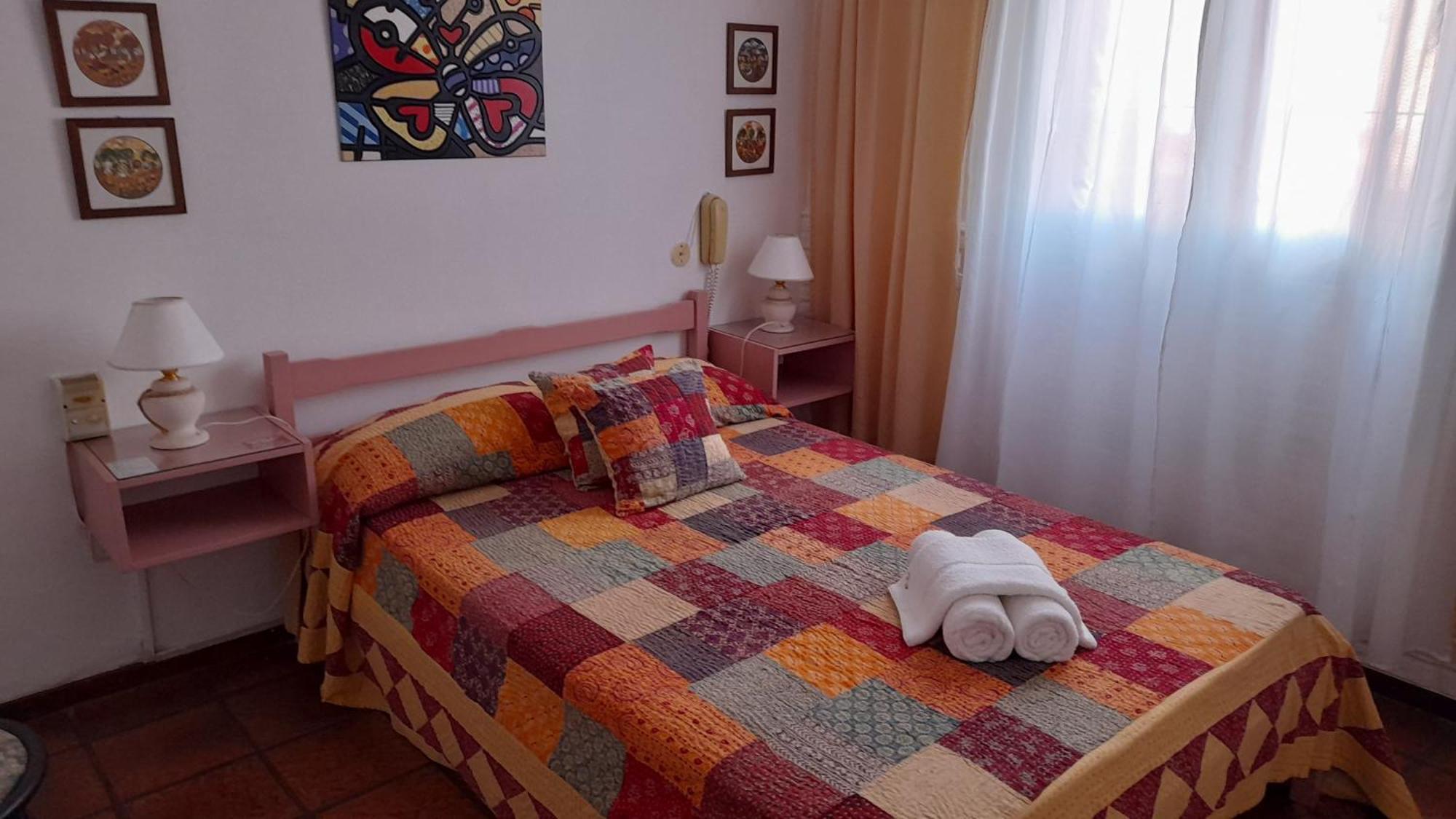 Posada De La Villa Villa Gesell Eksteriør billede