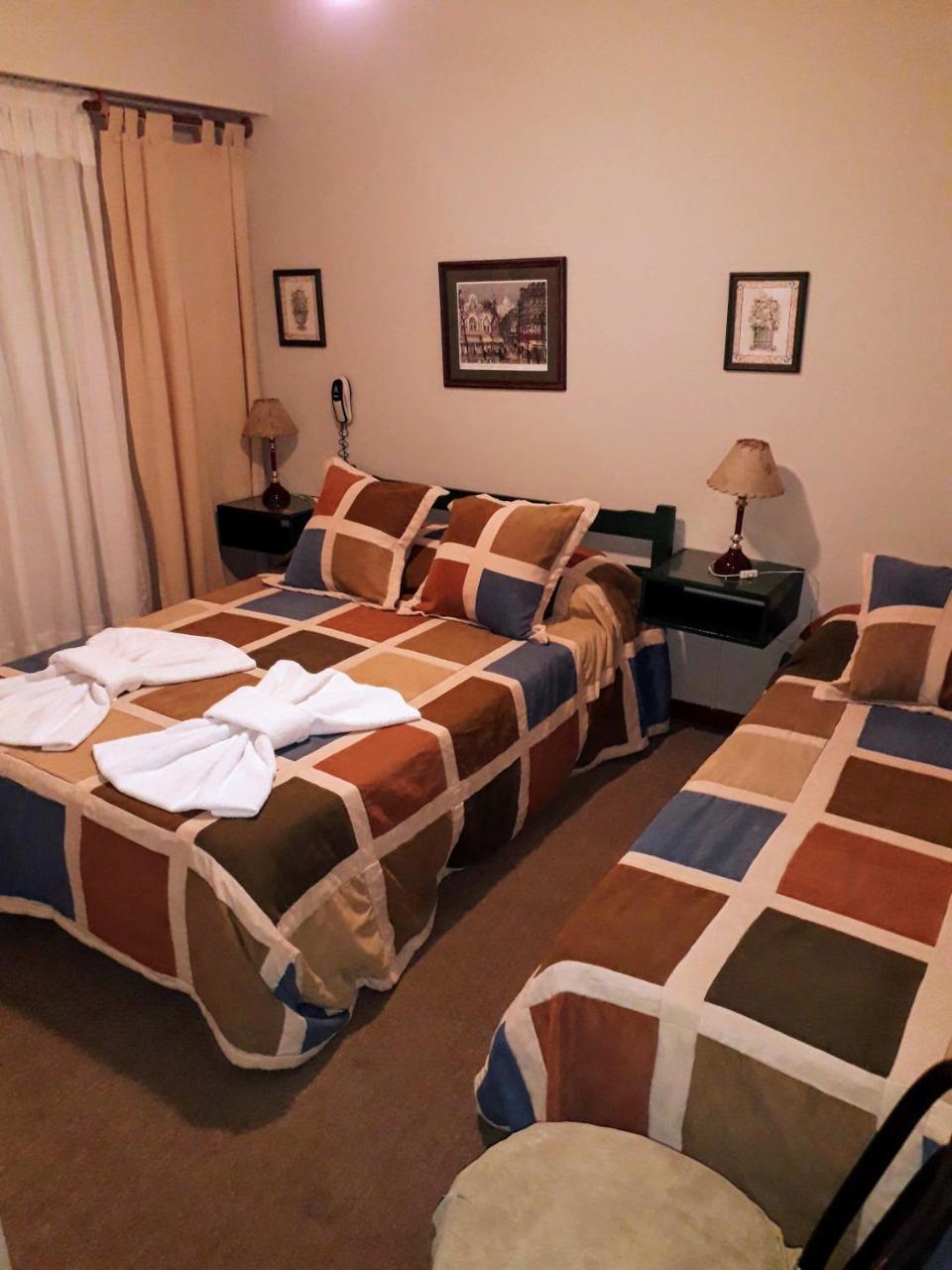 Posada De La Villa Villa Gesell Eksteriør billede