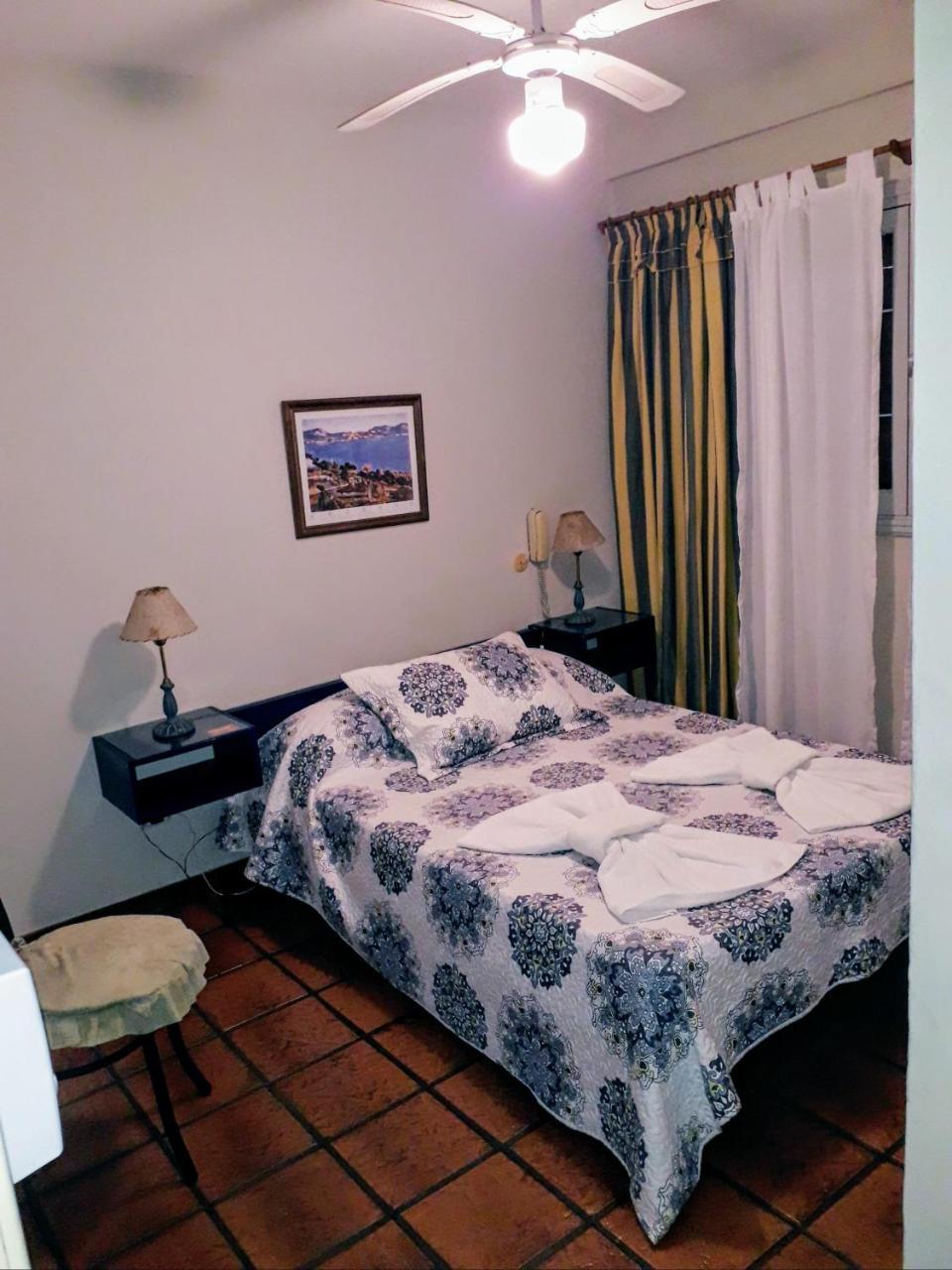 Posada De La Villa Villa Gesell Eksteriør billede