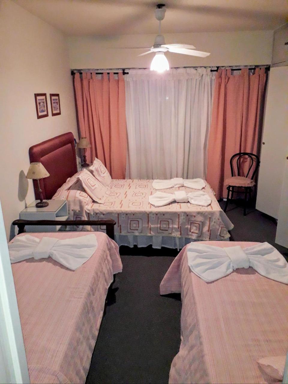 Posada De La Villa Villa Gesell Eksteriør billede