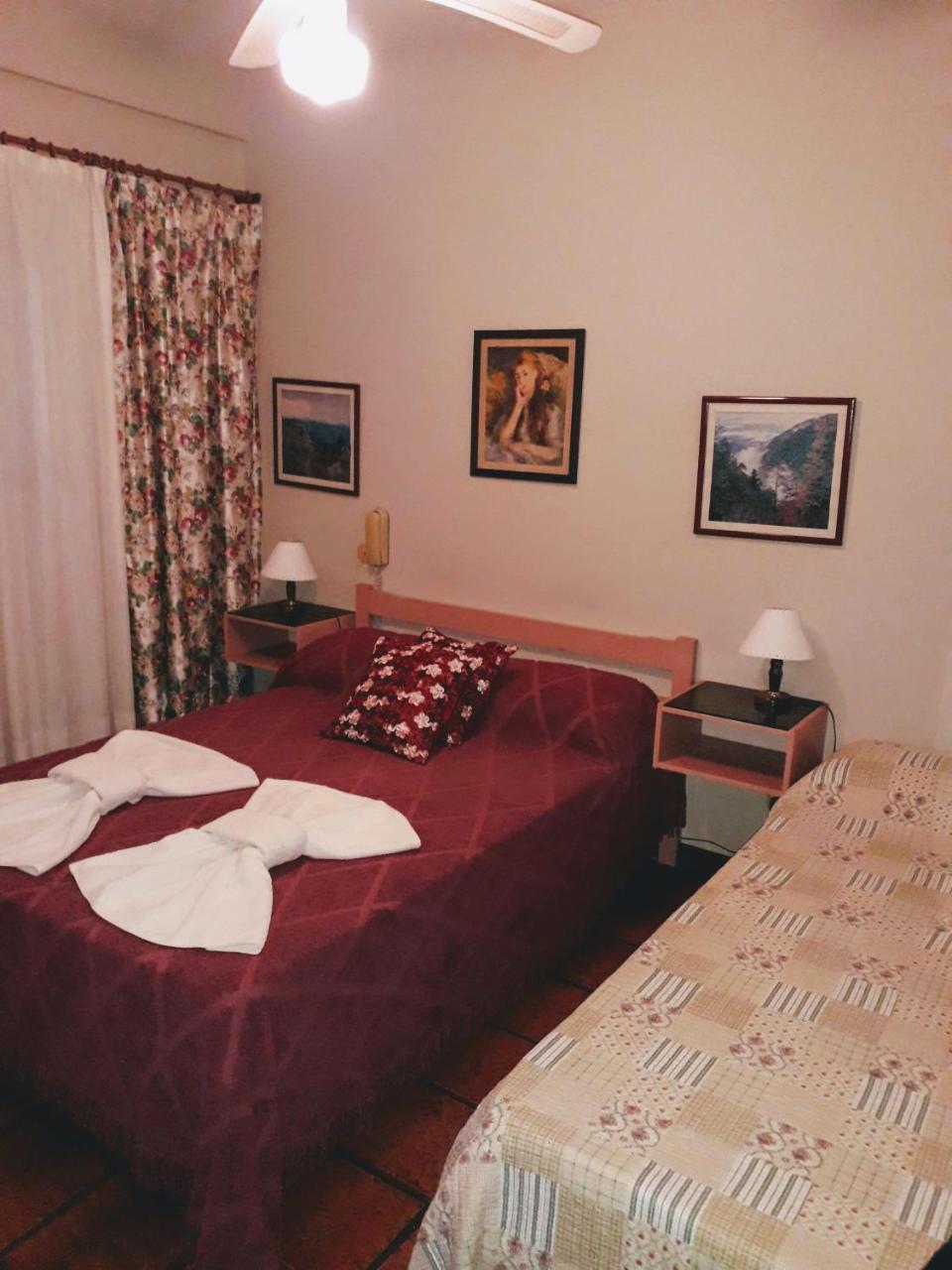 Posada De La Villa Villa Gesell Eksteriør billede